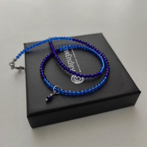 Чокер из сине-голубой шпинели со съемной подвеской
