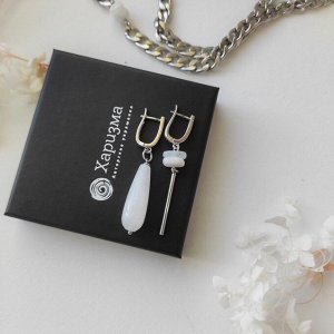 Серьги с белым кварцем и лунным камнем