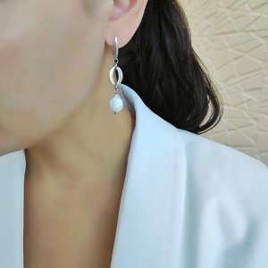 Серьги с барочными жемчужинами с белом металле