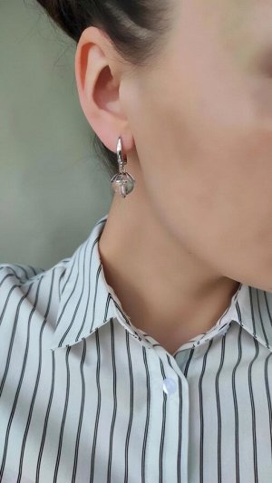 Серьги шарики асимметрия с горным хрусталём