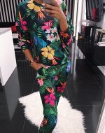 Костюм: свитшот с длинными рукавами и штаны цвет: ЦВЕТНОЙ С ЦВЕТАМИ