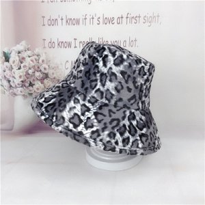 Шляпа серый леопард