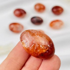 Галтовка из огненного Кварца с Гематитом
