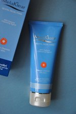 Пенка очищающая для лица анти-мелазма Mistine MelaKlear Revital Facial Foam