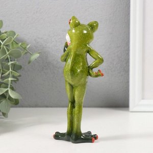 Фигурка полистоун «Лягуха с рожком мороженного», лак, 7x6.2x16.2 см