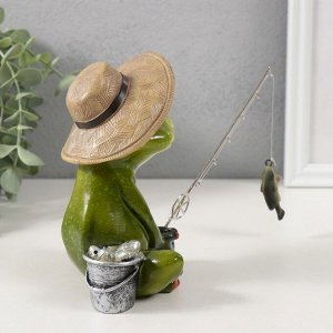 Фигурка полистоун лак «Лягушонок-рыбачок», 15.5x11.8x13.8 см