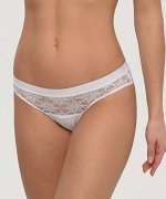 LUI et ELLE EC0382 blanc Трусики женские слипы из хлопкового полотна с кружевом.