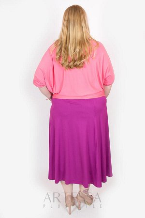 Блузка Вид: блузка

Сезон: весна

Материал: 95% вискоза, 5% эластан

Цвет: розовая

Женская блузка большого размера свободного силуэта , с цельнокроеным рукавом.Горловина и низ рукавов окантованы узко