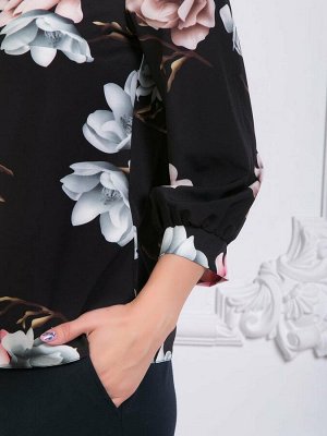 Милена Известнейшие модные дома неспроста используют цветочный принт на чёрной ткани. Только взгляните, смотрится роскошно. Подарите себе стиль и комфорт с блузой Милена от Diolche. Горловина обработа