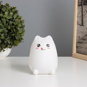 Фигурка светящаяся RISALUX «Кошечка», LED-ночник, от батареек, белый, 9.5x9x13.5 см