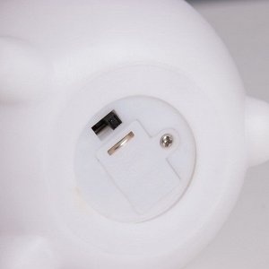 Фигурка светящаяся RISALUX «Кошечка», LED-ночник, от батареек, белый, 9.5x9x13.5 см
