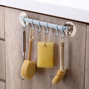 Крючки Крючки на липкой ленте! Удобно, можно даже закрепить на угол кухни или ванной!
37 * 7 см.