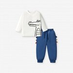 Комплект для мальчика штаны и футболка с длинным рукавом LITTLE MAVEN,  бело-синий с принтом и декором