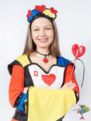Костюм потрясающей королевы Червей One Size (платье, диадема, колье и палочка)