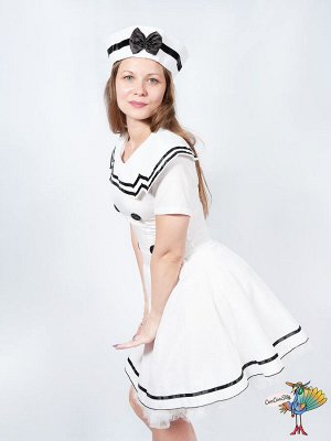 костюм Юнги, р-р М (платье с вшитым подъюбником, пилотка)