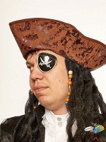 пиратская накладка на глаз черная Череп с кинжалами, пластик 6,0х5,7 см
