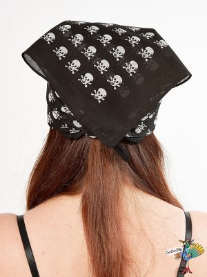 платок-бандана Пиратская мелкий рисунок череп с костями, №0156, 55х55 см