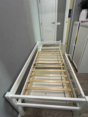 Продам детскую кровать Бельмарко+ матрас
