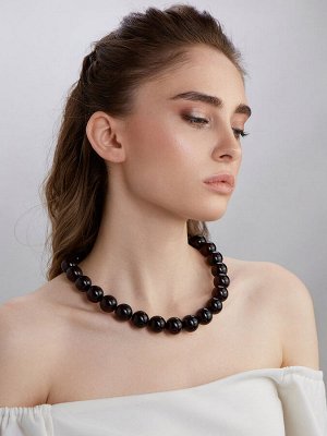 Роскошные бусы из формованного тёмно-вишнёвого янтаря