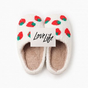 Тапочки женские закрытые LoveLife, белые