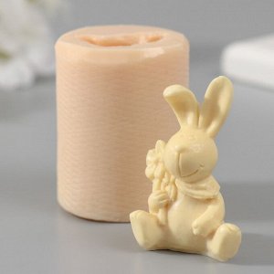 Силиконовый молд, форма для заливки «Заяц с букетом», 3.8x2.7x5.4 см, МИКС