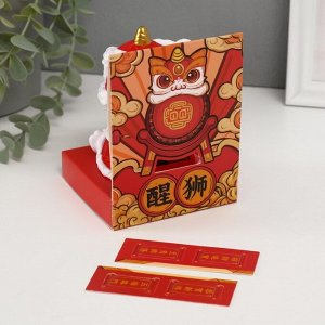 Маятник настольный антистресс «Китайский лев», пластик, красно-белый 8.5x7.3x8.5 см