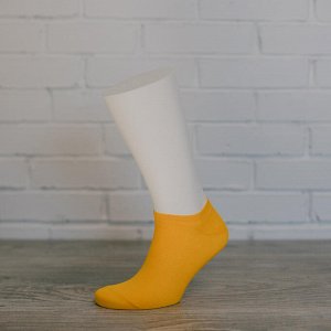 WY001, желтые носки