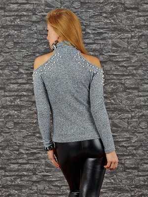 Свитер Состав: 65% Polyester, 30% Viscoze, 5% Elastan Цвет: grey Длина: 59 Длина рукава: 55.