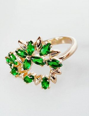 Кольцо с зеленым фианитом Камелия