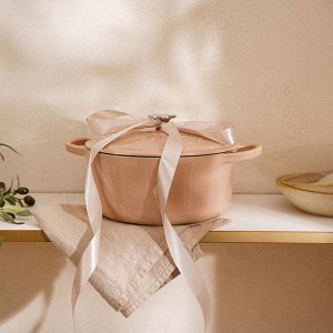 Кастрюля SL Home, d=24.5 см, h=11 см, с эмалированным покрытием, чугун, бежевая