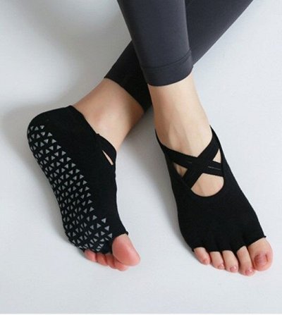 Спорт в моде! Одежда для всей семьи, сумки, носки для йоги