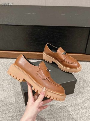Туфли женские кожаные