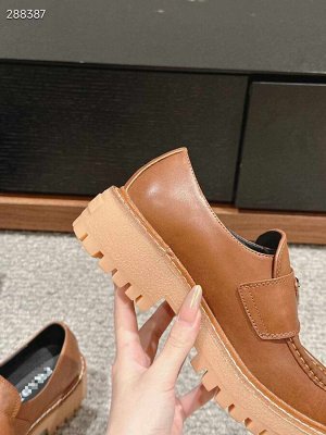 Туфли женские кожаные