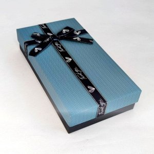 Коробка подарочная с бантом