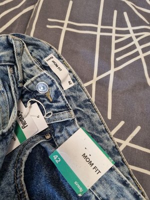 Джинсы mom fit р.46