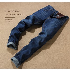 Однотонные эластичные прямые джинсы