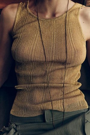 Топ Цвет как на первом фото ТРИКОТАЖНЫЙ ТОП НИТЬЯМИ ЛАМЭ (STRICKTOP MIT LAM?F?DEN) Топ без рукавов с круглым вырезом. Вырез на спине круглый. Детали резьбы Ламе. СОСТАВ МАТЕРИАЛА, ИНСТРУКЦИИ ПО УХОДУ 