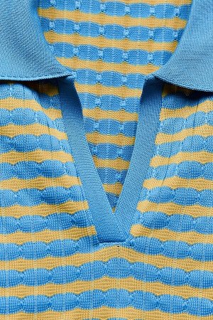 Топ Цвет как на первом фото ЖАККАРДОВАЯ РУБАШКА ПОЛО (JACQUARD-POLOSHIRT) Рубашка-поло с отложным воротником и V-образным вырезом. Короткие рукава. СОСТАВ МАТЕРИАЛА, ИНСТРУКЦИИ ПО УХОДУ И ПРОИСХОЖДЕНИ
