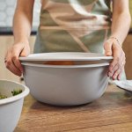 Миска (салатник) с крышкой 5,6 л «Шарм», пластик, цвет серый