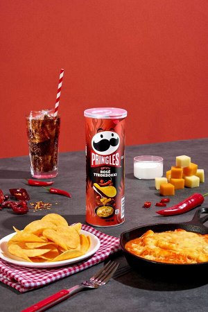 Pringles Rose Tteokbokki 100g - Принглс острые токпокки в сырном соусе