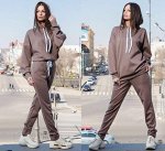 Костюм свободного стиля