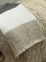 Пряжа для вязания 60 гр., Specchio (шнурок) 80% вискоза  20%метал. нить 450 м/100г Шампань/золото мет. нить