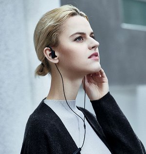 Беспроводные наушники Xiaomi Mi Sports Bluetooth Headset Mini