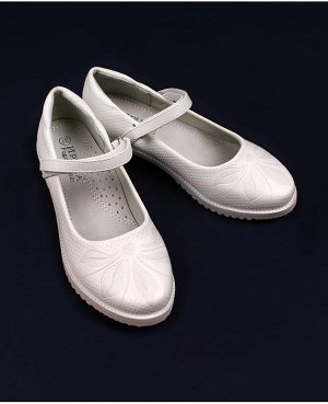 Туфли для девочки белые Цвет: белый