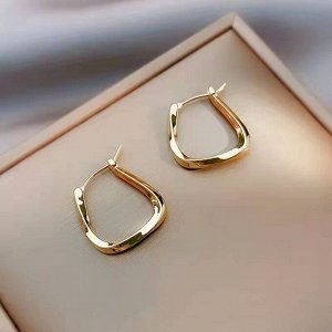 Женские серьги кольца конго