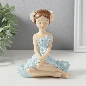 Фигурка полистоун «Девушка в платье из цветов», 13x8x14 см