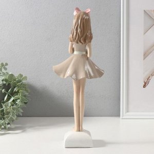 Фигурка полистоун «Малышка в платье с мишкой в руках», 12.2x9.4x32.3 см