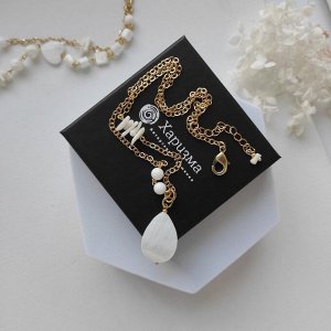 Сет из перламутра и белого коралла в позолоченой фурнитуре