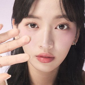 Палетка для сияния кремовые румяна+хайлайтер Black Rouge Dewy Whip Cheek And Beam #DW02 Grape, 11.5г