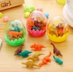 Игрушка яйцо с динозавриками